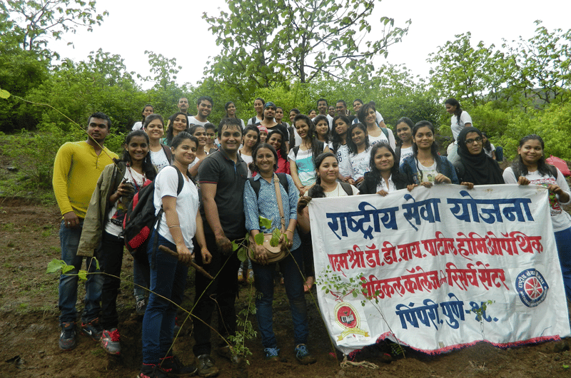 Dr DY Patil Homeopathic Medical College and Research Centre Pune Plantation Day photo 2